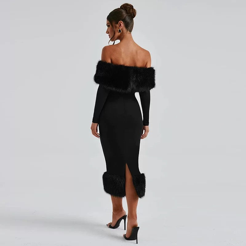 "Alea" Abendkleid mit Fell