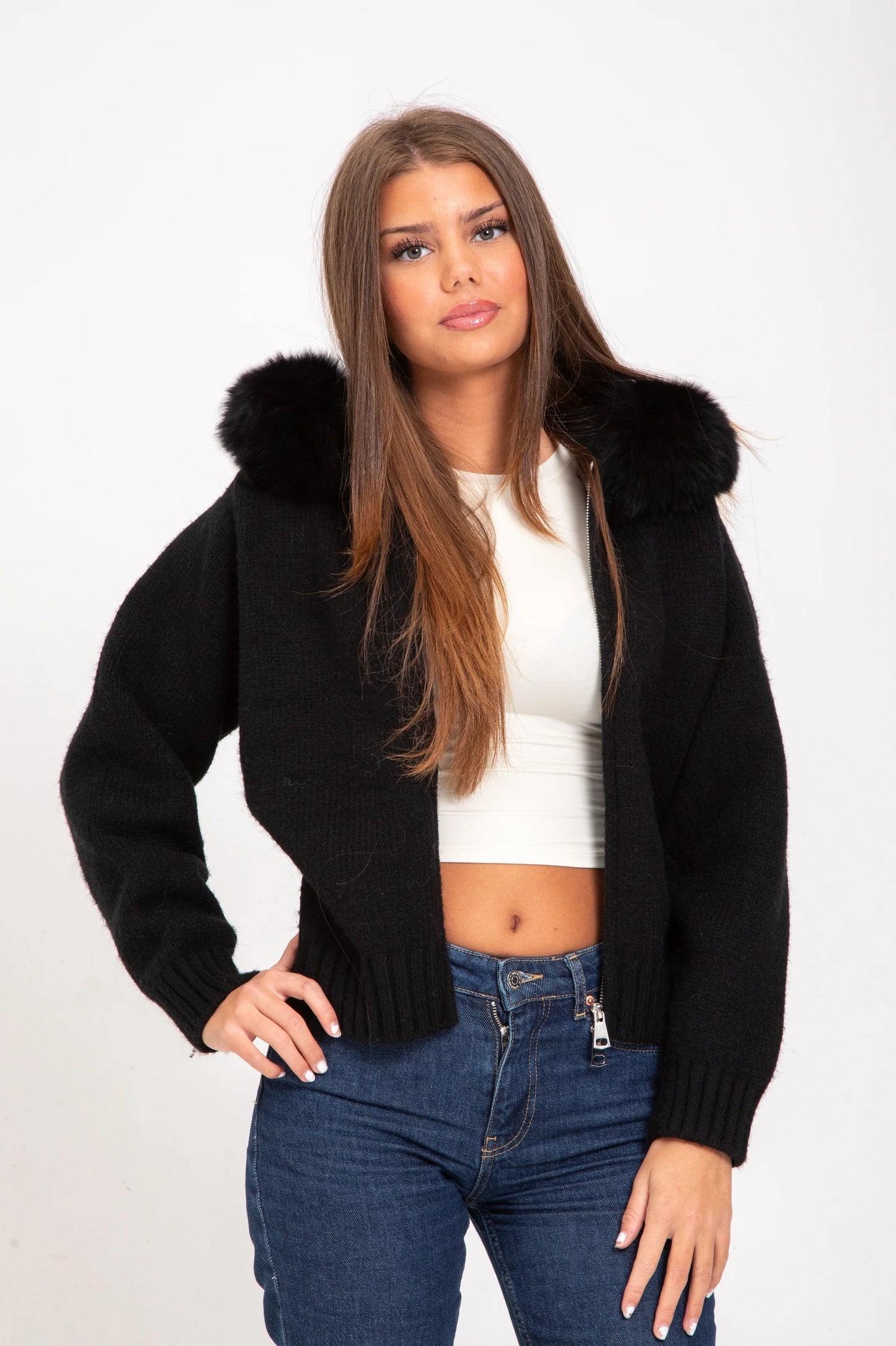 "Feline" Strickjacke mit Fell
