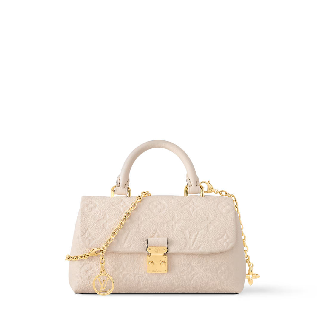 Noir Éclipse Mini Chain Bag