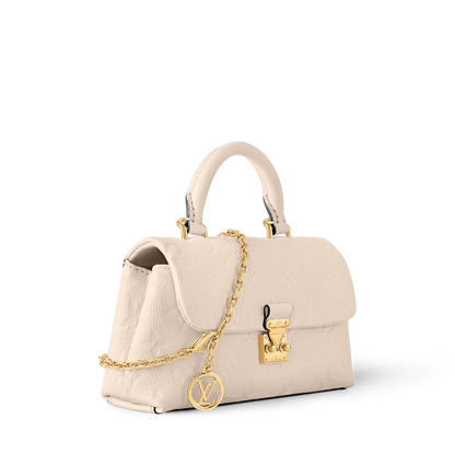 Noir Éclipse Mini Chain Bag