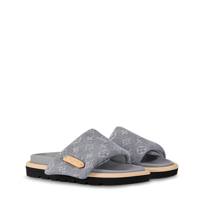 Riviera Pillow Slides